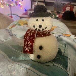 Wine Topper Christmas snowman with red scarf